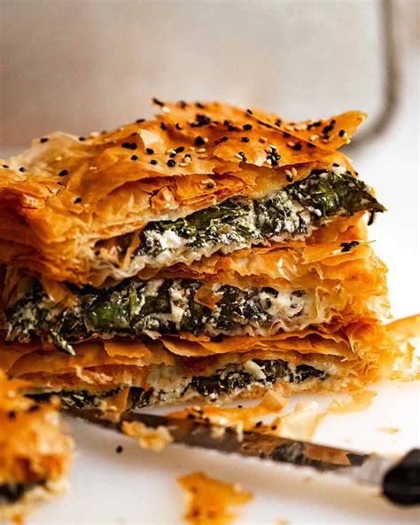 how do you say spanakopita.